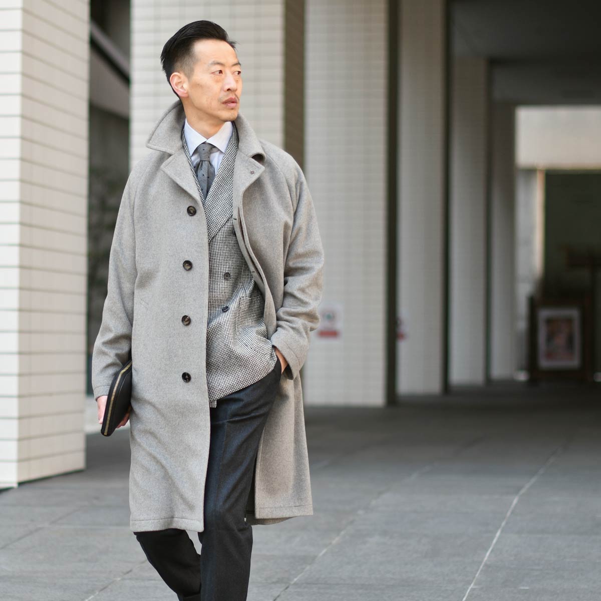 紳士的素材使いと色使いTAGLIATORE【タリアトーレ】